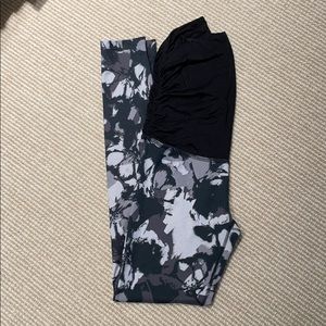 Beyond the Bump by Beyond Yoga, maternity leggings